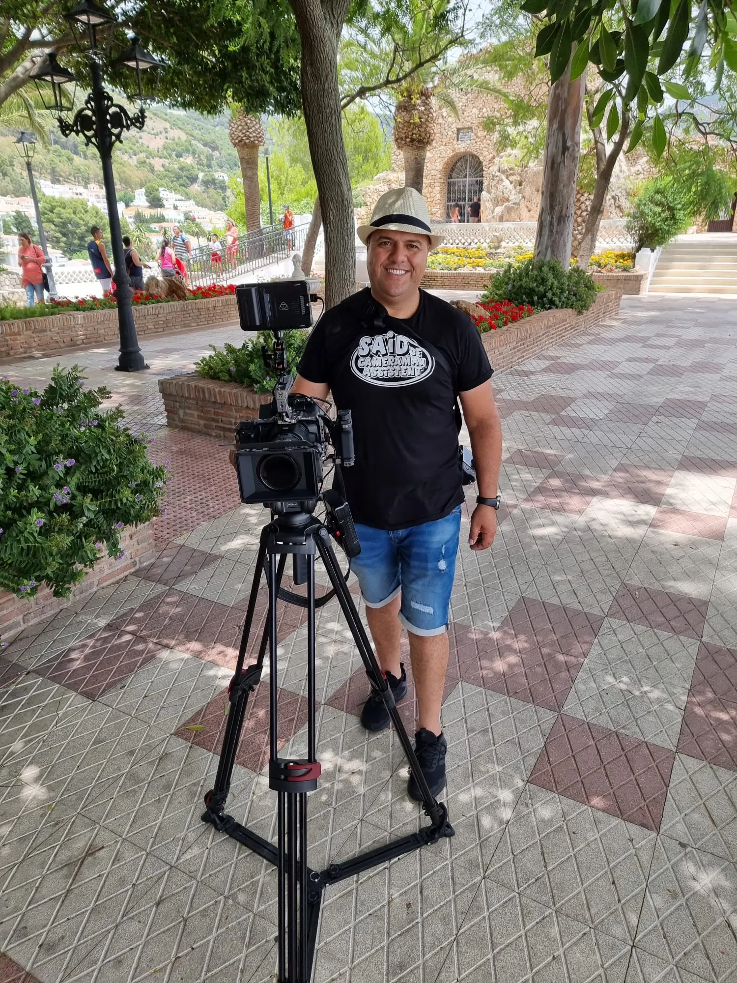 Saïd Bounadir als zelfstandig videomaker en cameraman
